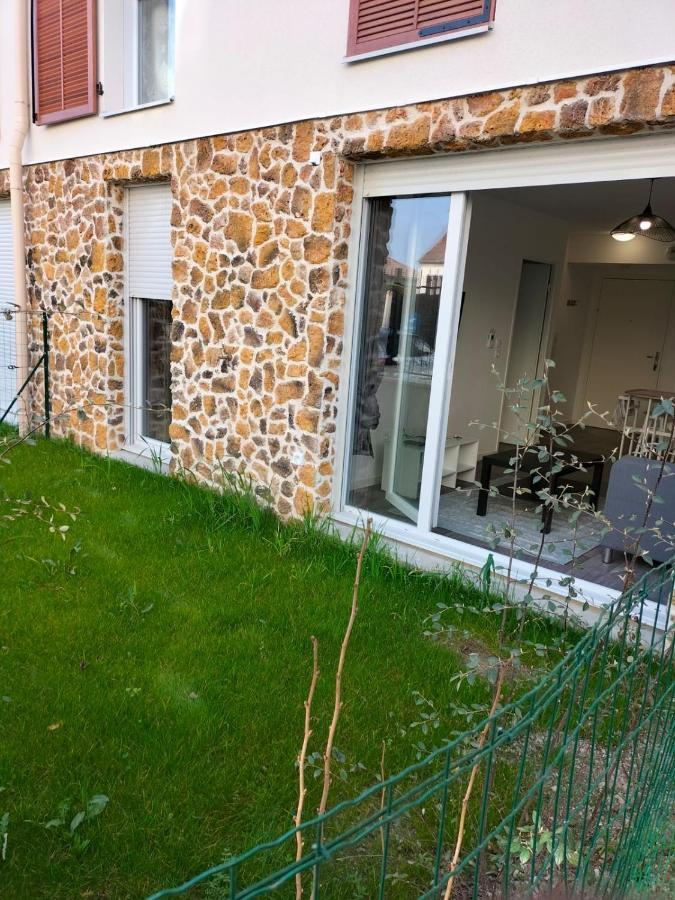 Appartement F2 De Haut Standing En Hypercentre Avec Jardin Prive A 270 M De La Gare De Mantes ! Zewnętrze zdjęcie