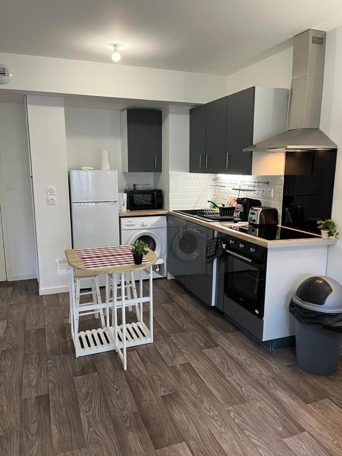 Appartement F2 De Haut Standing En Hypercentre Avec Jardin Prive A 270 M De La Gare De Mantes ! Zewnętrze zdjęcie